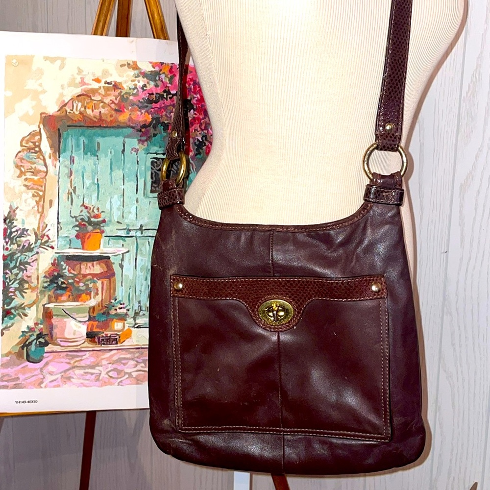 COACH BROWN LEATHER CROSS BODY BAG PURSE MESSENGER-Final price!